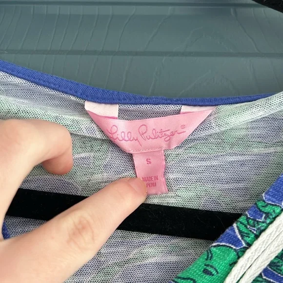 Embroidered Lilly Pulitzer Hooded Beach CoverUp - Picture 2 of 3